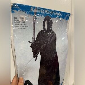 New hooded black cloak - Halloween costume - scary.